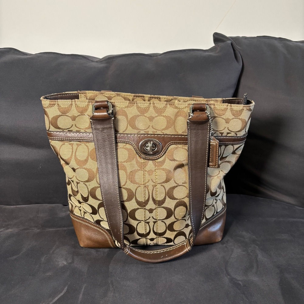 Coach Signature Hamptons Tote Bag Brown Jacquard Leather Monogram Handbag